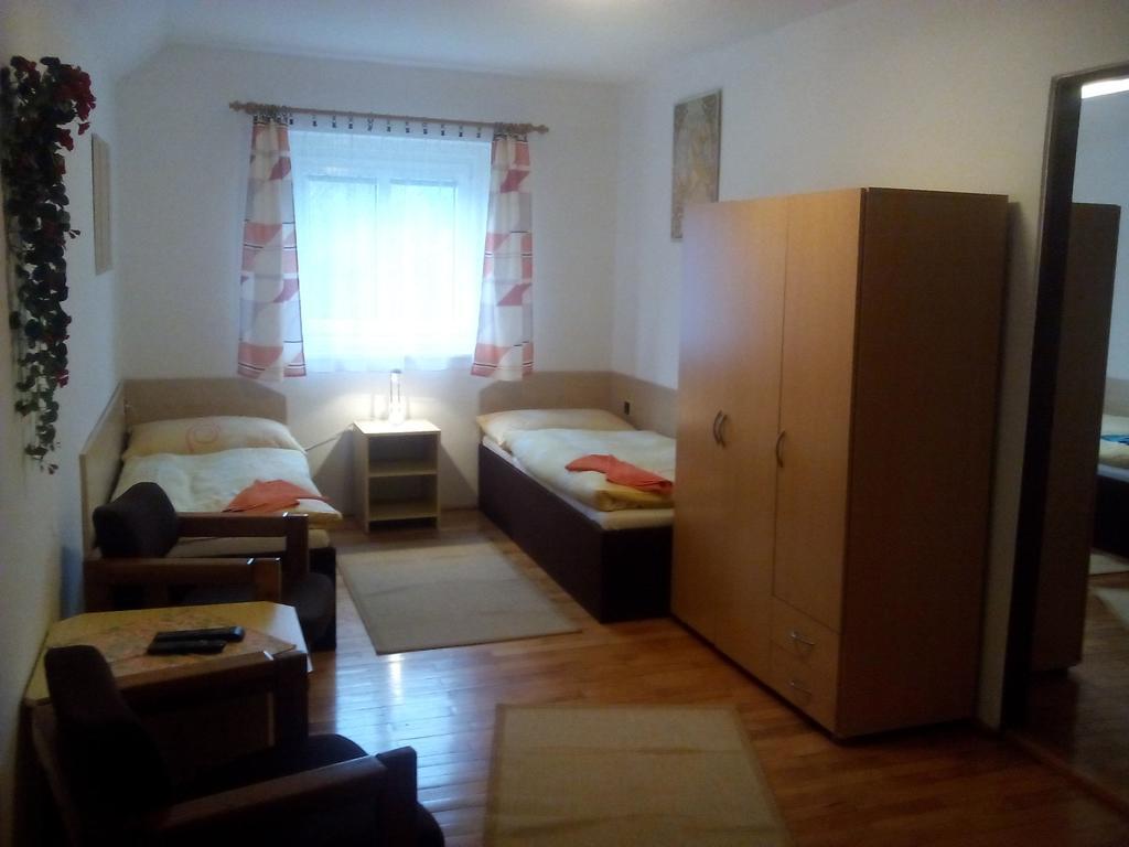 Pension Duha Spindleruv Mlyn Room photo